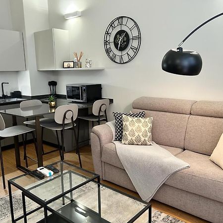 "Mel'S House" - Duomo District - Milano Centro - Universita מראה חיצוני תמונה